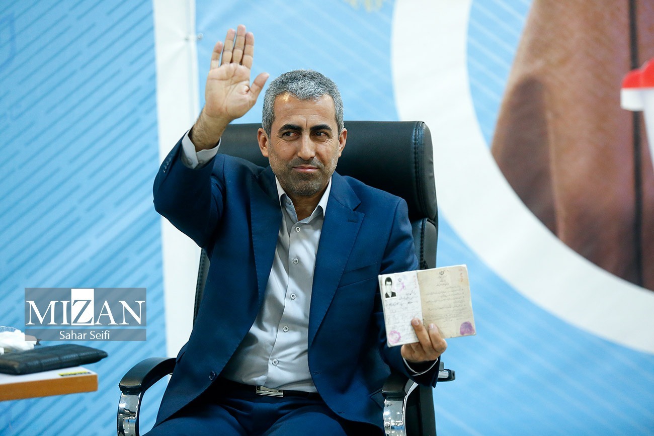 آخرین اخبار انتخابات ریاست جمهوری ۱۴۰۳/ پوشش کامل اخبار و حواشی چهارمین روز ثبتنام کاندیداها آخرین اخبار انتخابات ریاست جمهوری ۱۴۰۳/ پوشش کامل اخبار و حواشی چهارمین روز ثبتنام کاندیداها