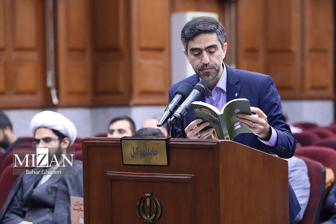 تاریخ را بخوانیم تا فریب نخوریم/ زمینهسازی برای آگاهیسازی جامعه جهانی از جنایات فرقه منافقین تاریخ را بخوانیم تا فریب نخوریم/ زمینهسازی برای آگاهیسازی جامعه جهانی از جنایات فرقه منافقین