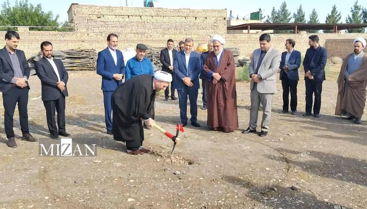 کلنگ احداث ساختمان جدید دادسرای شهرستان جعفرآباد بر زمین زده شد