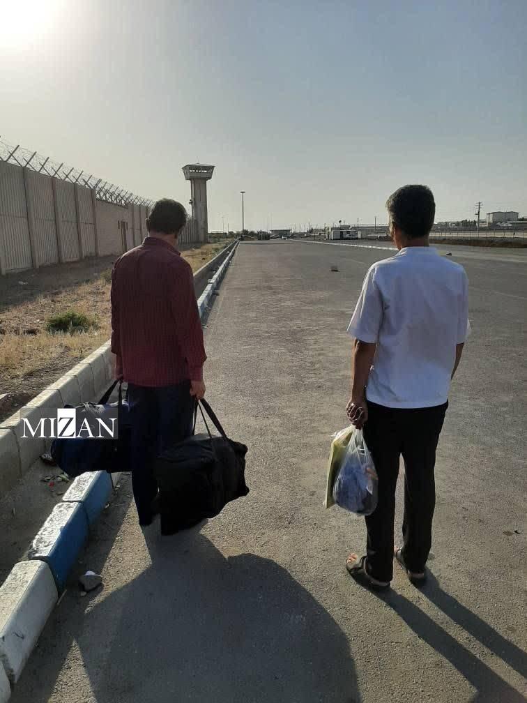 آزادی ۲ زندانی جرایم مالی بعد از تحمل بیش از ۱۸ سال حبس پس از ملاقات با برخط دادستان تهران با زندانیان