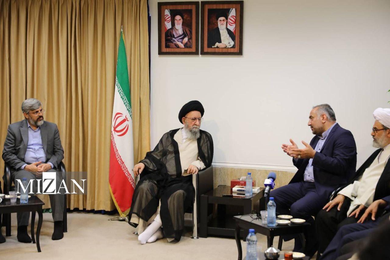 جلسه ملاقات مردمی مسئولان قضایی دادگستری گلستان در سیمین‌شهر برگزار شد