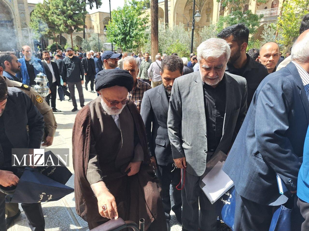 مراسم بزرگداشت رئیسجمهور شهید و همراهان به میزبانی قوای سهگانه؛ حضور مسئولان قضایی، وزرا و نمایندگان مجلس مراسم بزرگداشت رئیسجمهور شهید و همراهان به میزبانی قوای سهگانه؛ حضور مسئولان قضایی، وزرا و نمایندگان مجلس