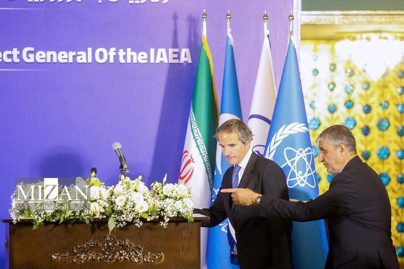 بازی سیاسی با برنامه هستهای ایران در آستانه نشست فصلی شورای حکام بازی سیاسی با برنامه هستهای ایران در آستانه نشست فصلی شورای حکام