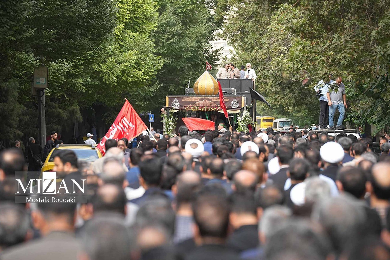 آیین تشییع و تدفین شهید گمنام در ساختمان ستاد مرکزی قوه قضاییه برگزار شد