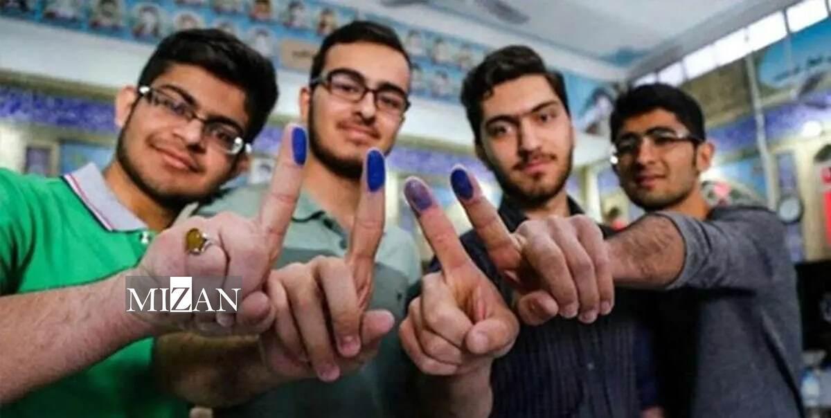 استاندار تهران: دانش آموزان رأی اولی با بینش سیاسی در انتخابات مشارکت کنند