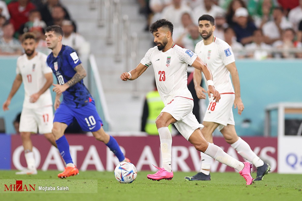 از واکنش تند پیشکسوت پرسپولیس علیه بیرانوند تا شعبه دوم خواندن تراکتور و بادیگارد داشتن بازیکنان!/ فنونیزاده: رضاییان در استقلال هم میدرخشد از واکنش تند پیشکسوت پرسپولیس علیه بیرانوند تا شعبه دوم خواندن تراکتور و بادیگارد داشتن بازیکنان!/ فنونیزاده: رضاییان در استقلال هم میدرخشد