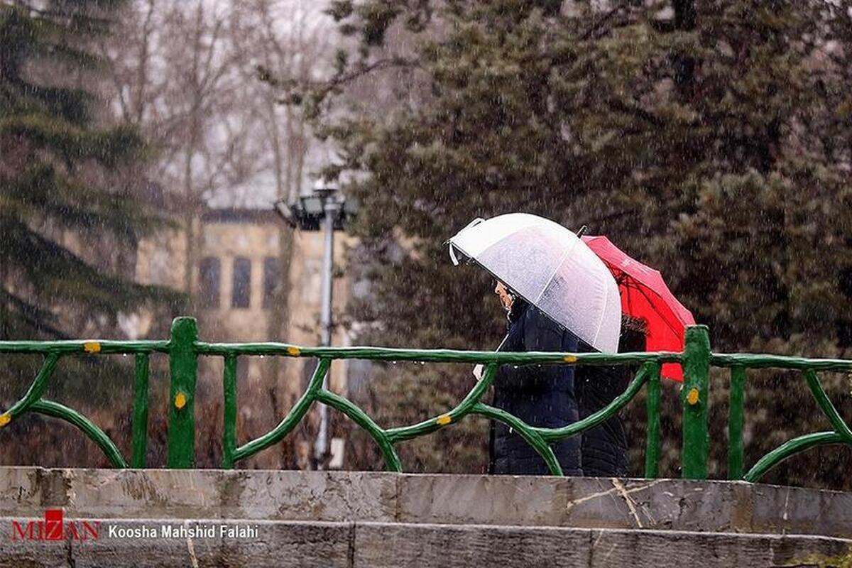 رگبار و رعد و برق در ۱۲ استان و روند افزایش دما در مناطق مرکزی کشور