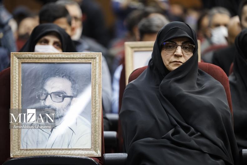 شهید لاجوردی زندانبانی با دلسوزیهای پدرانه/ علمآموزی، تربیت دینی و مهارتآموزی ۳ راهبرد مرد پولادین انقلاب برای اصلاح زندانیان شهید لاجوردی زندانبانی با دلسوزیهای پدرانه/ علمآموزی، تربیت دینی و مهارتآموزی ۳ راهبرد مرد پولادین انقلاب برای اصلاح زندانیان