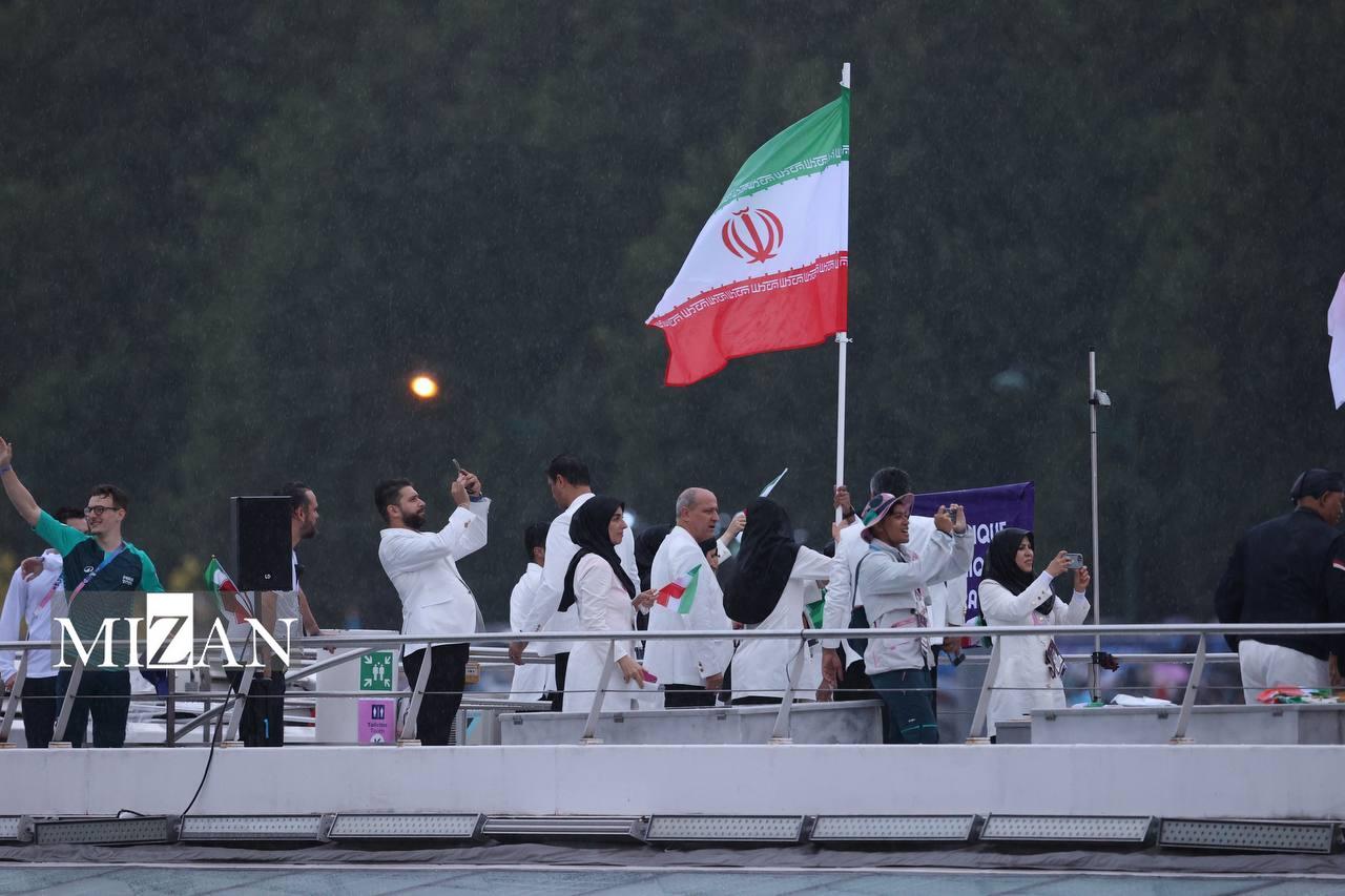 المپیک ۲۰۲۴| رژه کاروان ایران زیر بارش شدید باران؛ تشویق کاروان فلسطین تا هو شدن کاروان رژیم صهیونیستی توسط حاضران/ مصائب اصحاب رسانه زیر بارش باران همچنان ادامه دارد المپیک ۲۰۲۴| رژه کاروان ایران زیر بارش شدید باران؛ تشویق کاروان فلسطین تا هو شدن کاروان رژیم صهیونیستی توسط حاضران/ مصائب اصحاب رسانه زیر بارش باران همچنان ادامه دارد