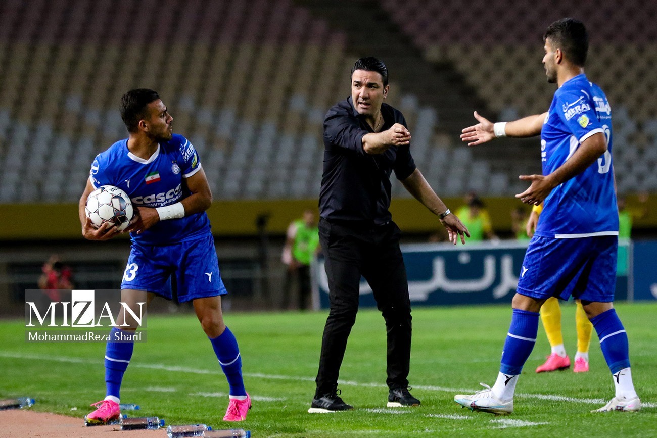 اتفاقاتی که فقط در فوتبال ایران رخ میدهد/ تغییر سرمربی بعد از ۳ بازی! اتفاقاتی که فقط در فوتبال ایران رخ میدهد/ تغییر سرمربی بعد از ۳ بازی!