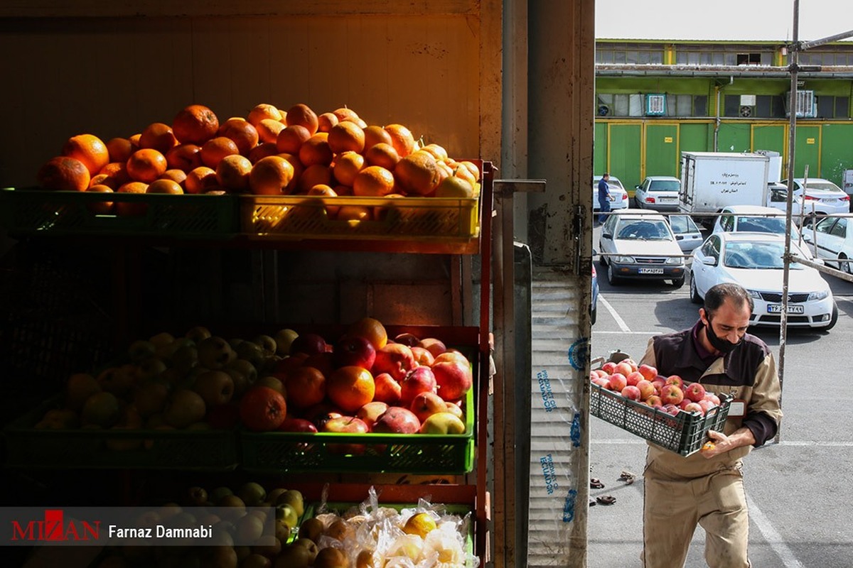 بهره‌گیری از نماد‌های معماری ایرانی- اسلامی در میادین و بازار‌های شهرداری تهران