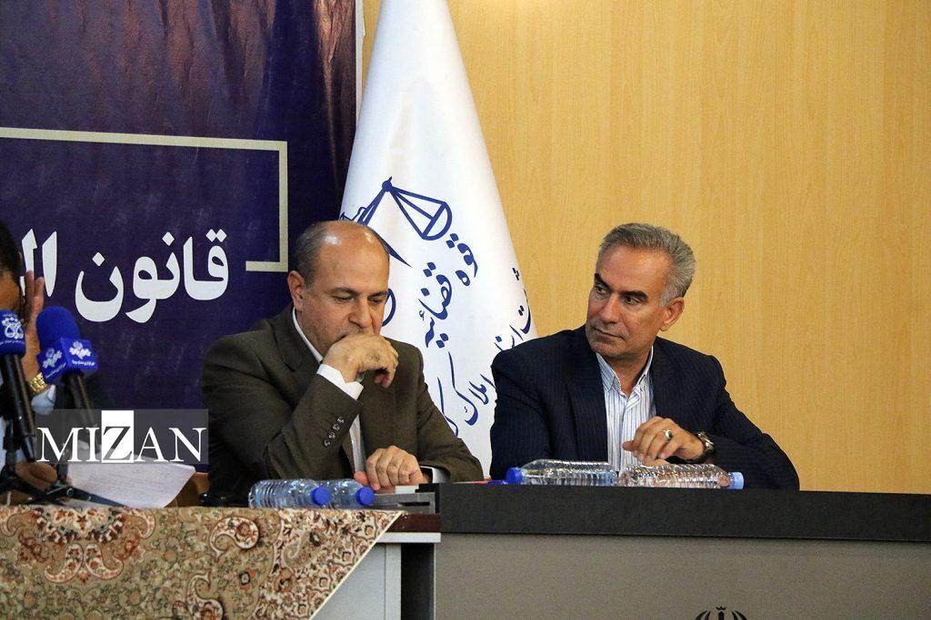 کاهش ورودی پروندهها به محاکم و شفافسازی در معاملات با اجرای قانون اجرای قانون الزام به ثبت رسمی معاملات اموال غیرمنقول/ رئیس سازمان ثبت: امنیت معاملات را با قانون الزام افزایش دادهایم کاهش ورودی پروندهها به محاکم و شفافسازی در معاملات با اجرای قانون اجرای قانون الزام به ثبت رسمی معاملات اموال غیرمنقول/ رئیس سازمان ثبت: امنیت معاملات را با قانون الزام افزایش دادهایم