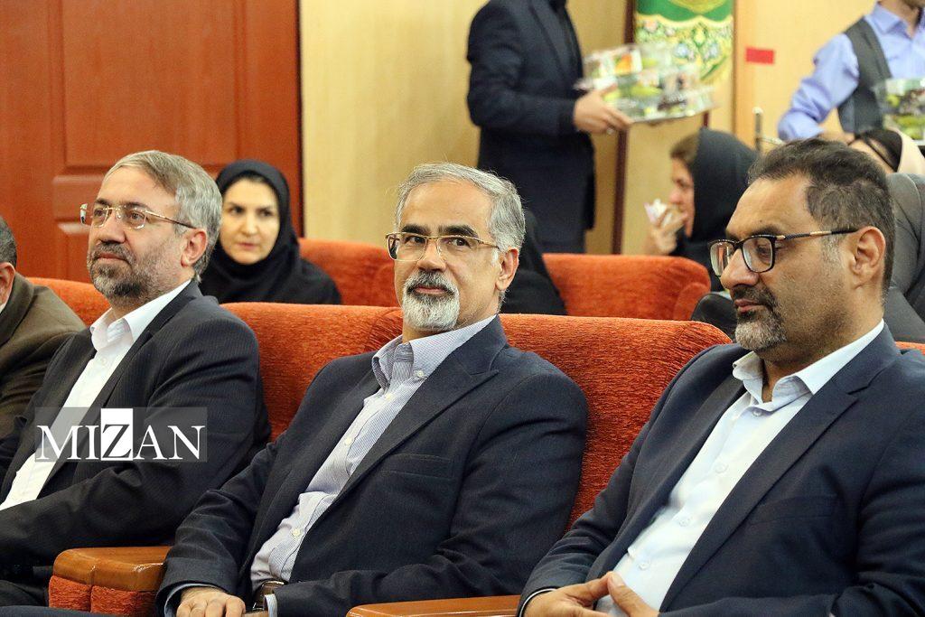 کاهش ورودی پروندهها به محاکم و شفافسازی در معاملات با اجرای قانون اجرای قانون الزام به ثبت رسمی معاملات اموال غیرمنقول/ رئیس سازمان ثبت: امنیت معاملات را با قانون الزام افزایش دادهایم کاهش ورودی پروندهها به محاکم و شفافسازی در معاملات با اجرای قانون اجرای قانون الزام به ثبت رسمی معاملات اموال غیرمنقول/ رئیس سازمان ثبت: امنیت معاملات را با قانون الزام افزایش دادهایم