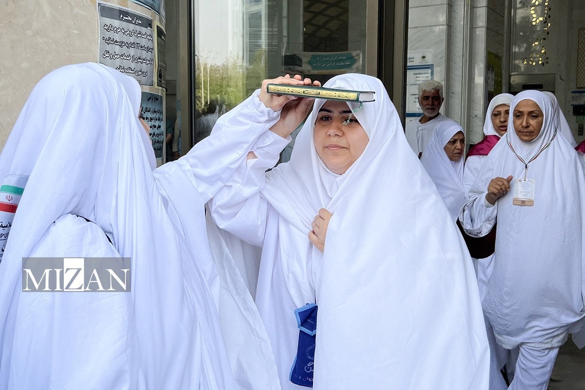 نخستین گروه عمره‌گزاران ایرانی عازم مکه شدند