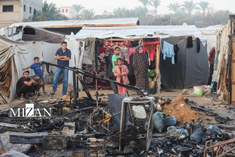 جنگ رژیم صهیونیستی علیه آوارگان در غزه؛ دهها فلسطینی در چادرها سوختند جنگ رژیم صهیونیستی علیه آوارگان در غزه؛ دهها فلسطینی در چادرها سوختند