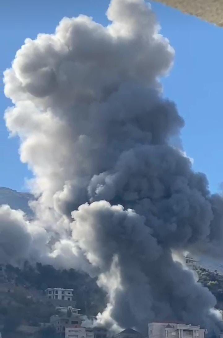 آژیر هشدار در بیش از ۱۰۰ شهرک صهیونیستنشین فعال شد؛ ادامه حملات رژیم صهیونیستی به جنوب لبنان آژیر هشدار در بیش از ۱۰۰ شهرک صهیونیستنشین فعال شد؛ ادامه حملات رژیم صهیونیستی به جنوب لبنان