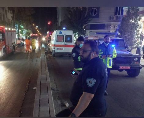 آتشسوزی در استخر موجهای طلایی ١٩ نفر مصدوم برجای گذاشت آتشسوزی در استخر موجهای طلایی ١٩ نفر مصدوم برجای گذاشت