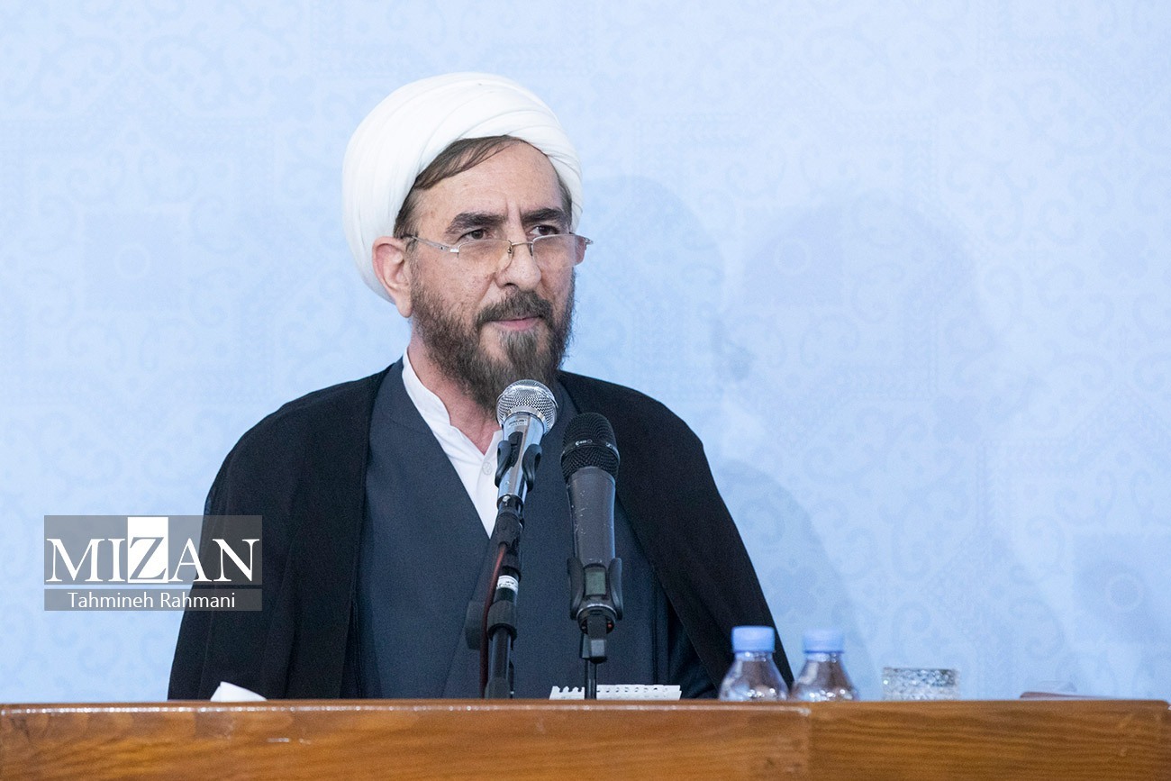 مراسم تودیع و معارفه معاونین قضایی و منابع انسانی و امور فرهنگی و رئیس دادگاه عالی انتظامی قضات برگزار شد مراسم تودیع و معارفه معاونین قضایی و منابع انسانی و امور فرهنگی و رئیس دادگاه عالی انتظامی قضات برگزار شد