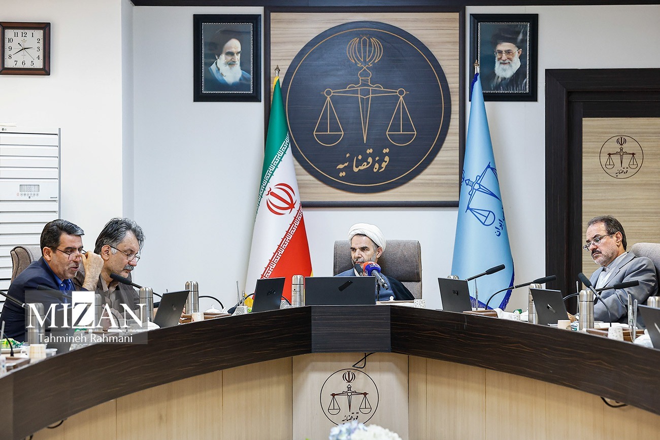 دیدار مجمع نمایندگان استان کردستان با معاون اول قوه قضاییه/ حجتالاسلام والمسلمین خلیلی: مشکلات مردم استان احصا و توسط نمایندگان و دستگاه قضایی و اجرایی پیگیری شود دیدار مجمع نمایندگان استان کردستان با معاون اول قوه قضاییه/ حجتالاسلام والمسلمین خلیلی: مشکلات مردم استان احصا و توسط نمایندگان و دستگاه قضایی و اجرایی پیگیری شود