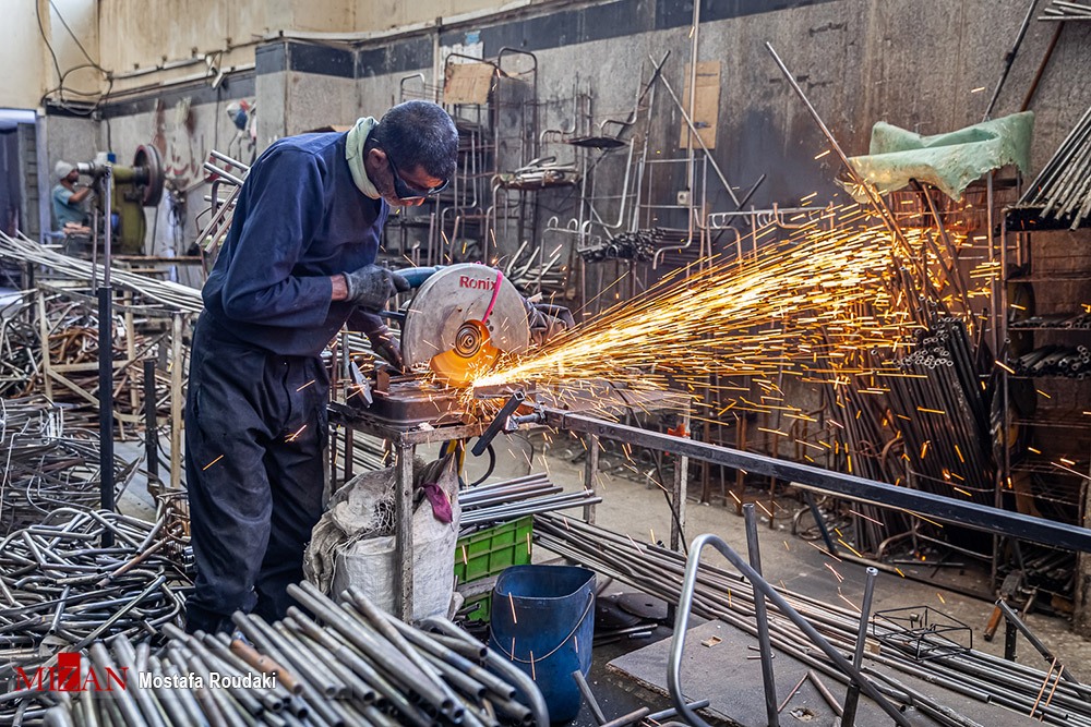 خیز عدلیه جهت اشتغال صنعتی زندانیان/ ۹۹۶ گواهینامه آموزش فنی حرفهای برای زندانیان استان زنجان صادر شده است/ پرداخت ۱۵ میلیارد تومان به زندانیان زنجانی شاغل خیز عدلیه جهت اشتغال صنعتی زندانیان/ ۹۹۶ گواهینامه آموزش فنی حرفهای برای زندانیان استان زنجان صادر شده است/ پرداخت ۱۵ میلیارد تومان به زندانیان زنجانی شاغل