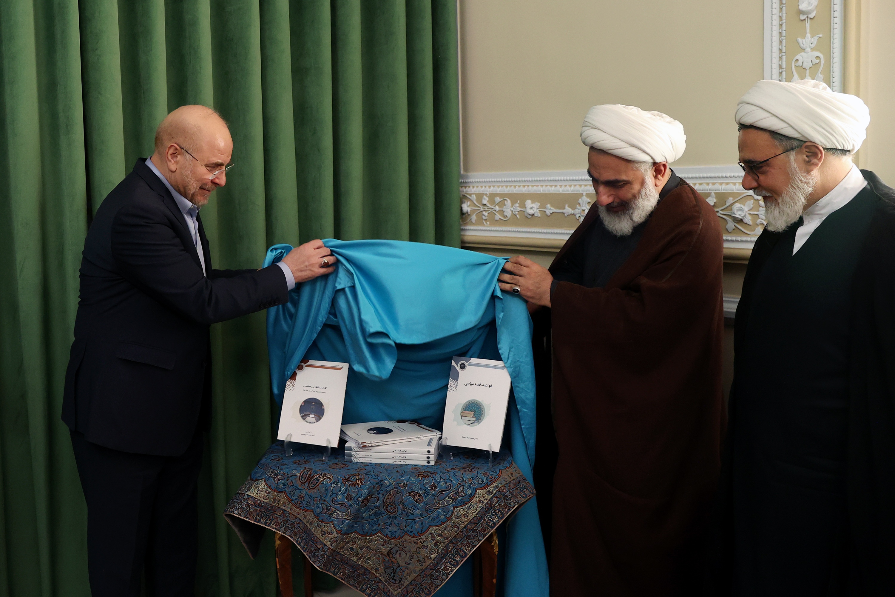 قالیباف: هر تحولی در کشور نیازمند تحول در قانونگذاری است قالیباف: هر تحولی در کشور نیازمند تحول در قانونگذاری است