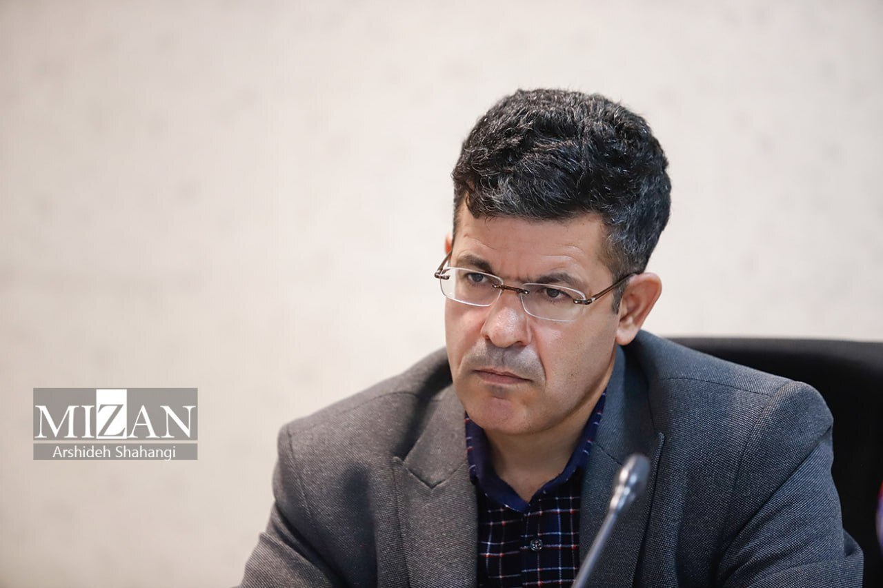 نشست تخصصی بررسی و آسیب شناسی «قانون الزام به ثبت رسمی اموال غیر منقول» نشست تخصصی بررسی و آسیب شناسی «قانون الزام به ثبت رسمی اموال غیر منقول»