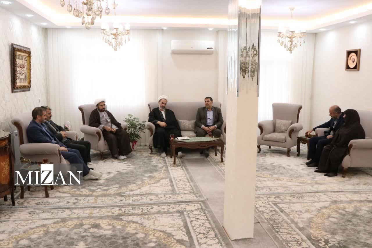 رئیس کل دادگستری زنجان :حضور مقتدرانه بسیج در عرصههای مختلف نشان از تدبیر و روح بلند حضرت امام (ره) است رئیس کل دادگستری زنجان :حضور مقتدرانه بسیج در عرصههای مختلف نشان از تدبیر و روح بلند حضرت امام (ره) است