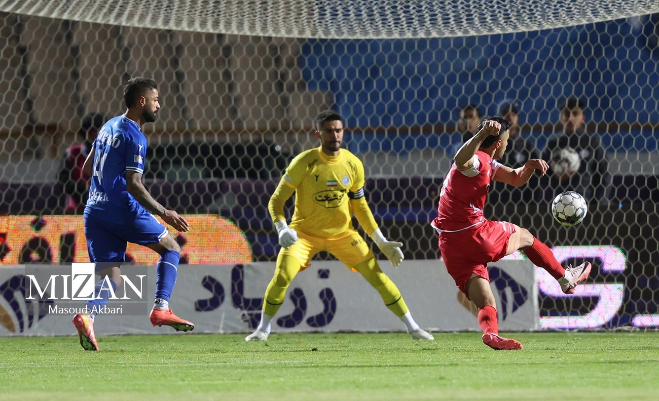 سرگذشت پرسپولیس در سال ۱۴۰۳| از تغییرات استراتژیک برای خروج از بحران تا بازگشت DNA قهرمانی سرگذشت پرسپولیس در سال ۱۴۰۳| از تغییرات استراتژیک برای خروج از بحران تا بازگشت DNA قهرمانی