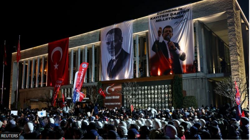 بازداشت هزار و ۴۰۰ نفر در اعتراضهای ترکیه بازداشت هزار و ۴۰۰ نفر در اعتراضهای ترکیه