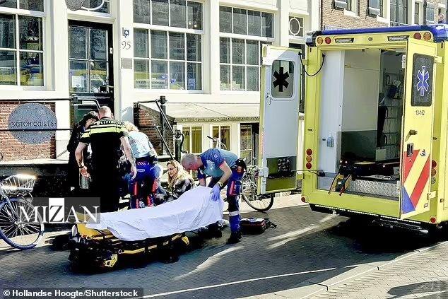 حمله با سلاح سرد در آمستردام حمله با سلاح سرد در آمستردام