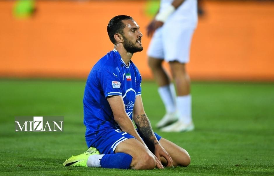 محمدرضا آزادی معمای خط حمله استقلال و زنگ خطر برای ۲ بازیکن/ یک خارجی در آستانه خروج