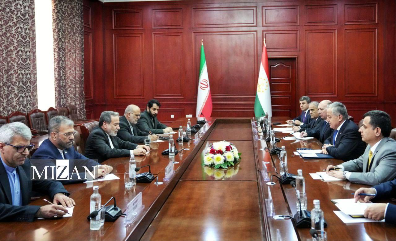 سفر وزیر امور خارجه به دوشنبه؛ عراقچی با رئیسجمهور تاجیکستان دیدار کرد سفر وزیر امور خارجه به دوشنبه؛ عراقچی با رئیسجمهور تاجیکستان دیدار کرد