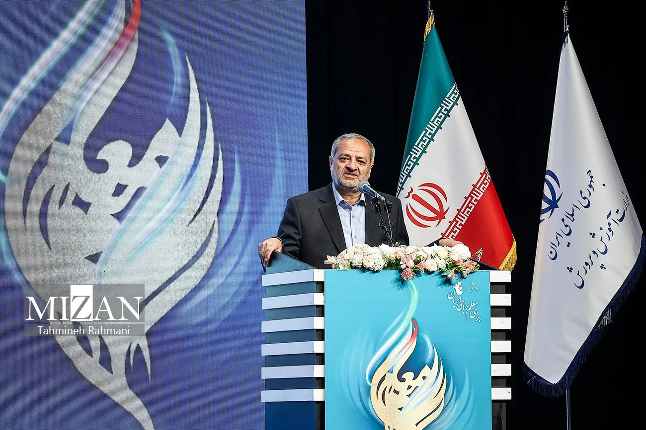 کاظمی: آموزش و پرورش باید آخرین دستگاهی باشد که در شرایط بحرانی تعطیل می‌شود