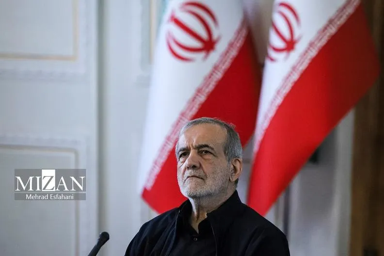 گفت‌وگوی تلفنی سران ایران و عمان؛ تاکید بر اهمیت تداوم رایزنی‌ها و همکاری‌های منطقه‌ای