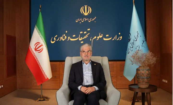 وزیر علوم: دستور رئیس‌جمهور برای بازگشت دانشگاهیانِ اخراجی در راستای رویکرد کرامت‌محور دولت بود