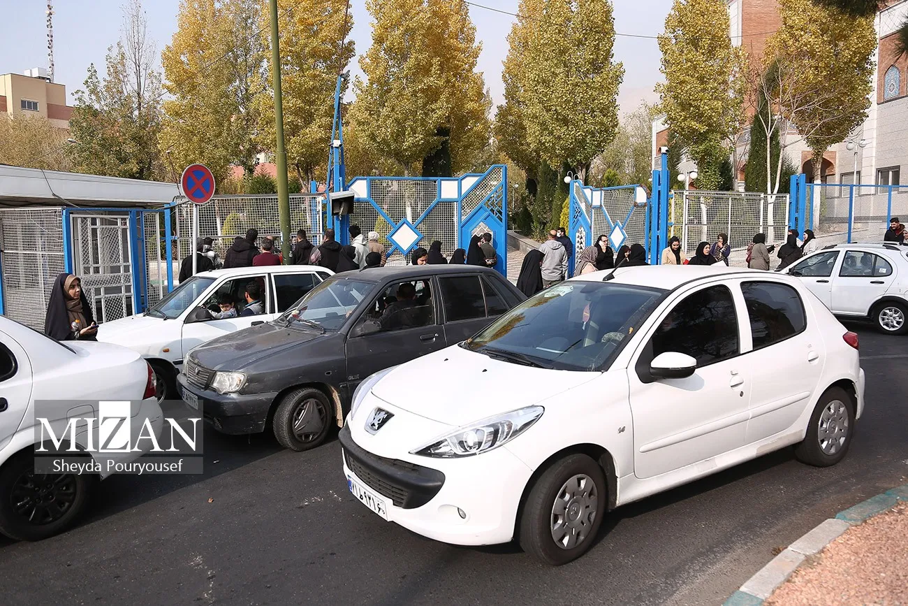 پلیس راهور: مقابل حوزه‌های کنکور توقف دوبله نکنید
