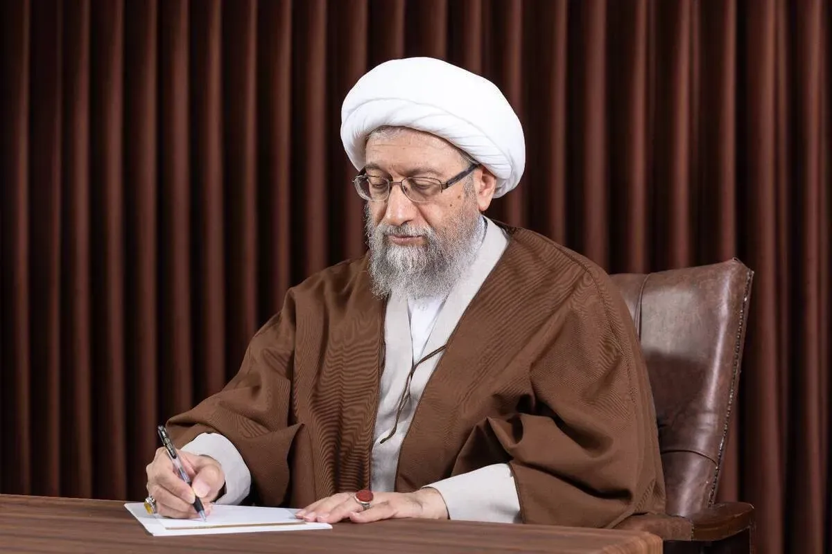آیت‌الله آملی لاریجانی: پیام وحدت‌بخش رهبر انقلاب؛ امتداد ندای نبوی و ضامن حفظ کشور در برابر استکبار جهانی است