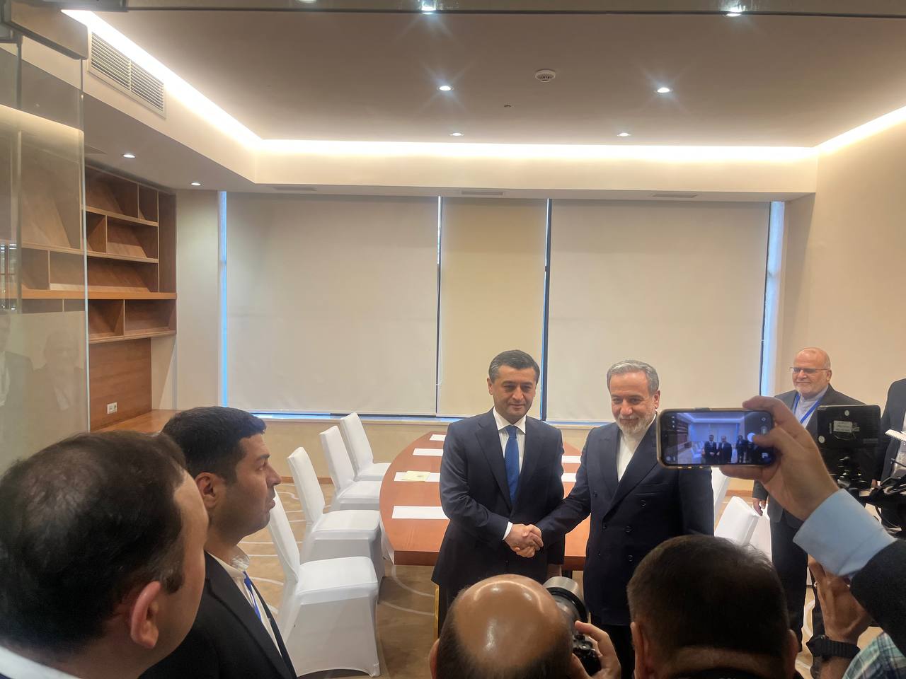 گزارش خبرنگار میزان از اجلاس وزیران خارجه شانگهای در قرقیزستان/ عراقچی: جمهوری اسلامی ایران آغازگر هیچ جنگی نبوده و نخواهد بود گزارش خبرنگار میزان از اجلاس وزیران خارجه شانگهای در قرقیزستان/ عراقچی: جمهوری اسلامی ایران آغازگر هیچ جنگی نبوده و نخواهد بود