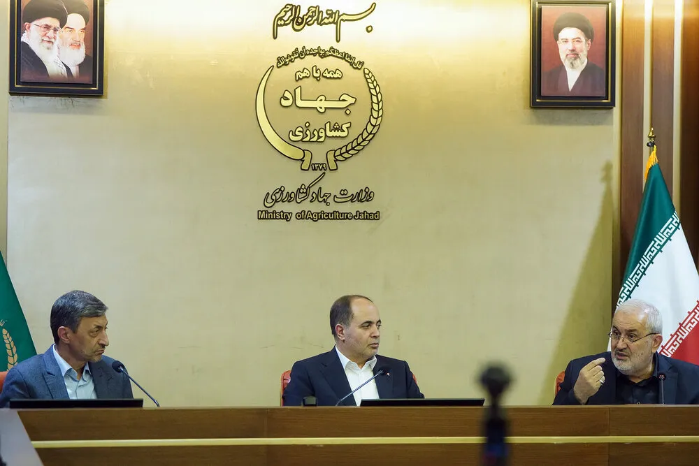 بررسی عملیاتی کردن فرمان رهبر انقلاب برای استمرار طرح جهش تولید در دیم‌زار‌ها
